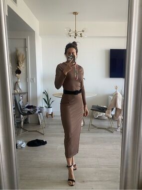 Sleek Brown Long Sleeve Midi Dress